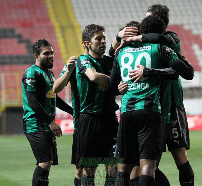 Akhisar Belediyespor;2 Çaykur Rizespor;3